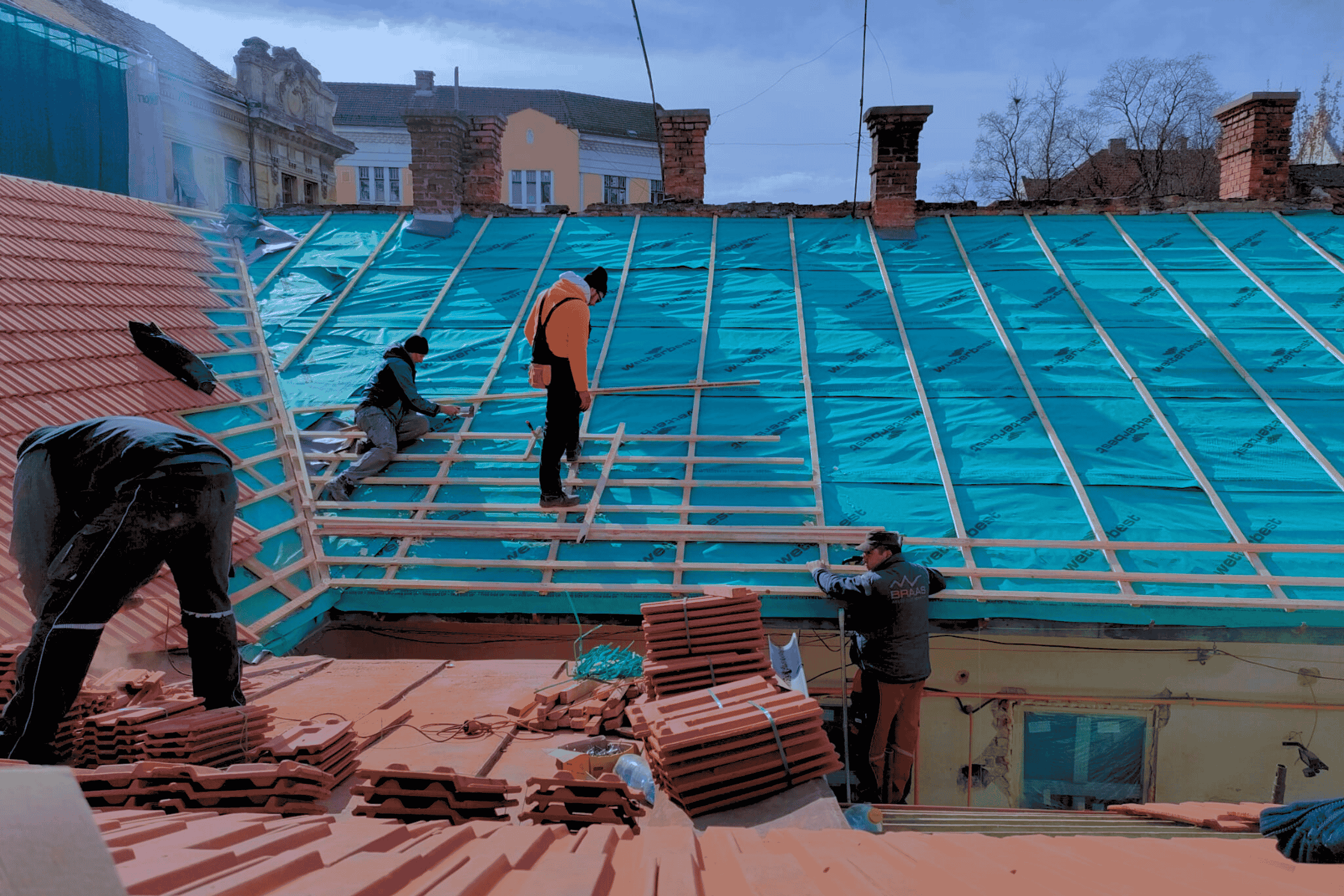 reparații acoperișuri urgente Cluj-Napoca 1 reparații acoperișuri urgente Cluj-Napoca